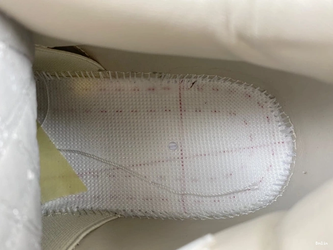 Boostmaster lin Retro 819139-030 Snakeskin Jordan 4 0821